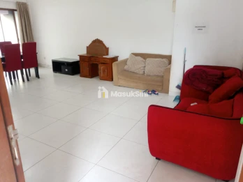 Disewakan rumah murah full furnished 2lantai di Cluster Alamanda JGC