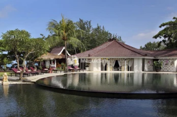 Jual Hotel Bintang 4 Mewah di Jalan Mrajapati Jimbaran Bali