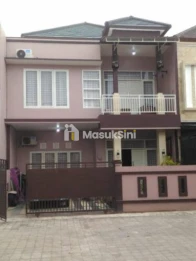 Jual Rumah 2 Lantai 3 Kamar Carport Halaman Depan Padangsambian Denbar