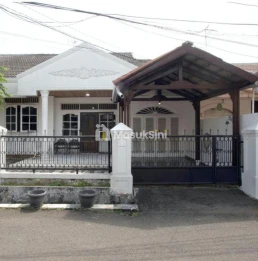 Jual Rumah Bagus Kawasan Bukit Kemanggisan Indah