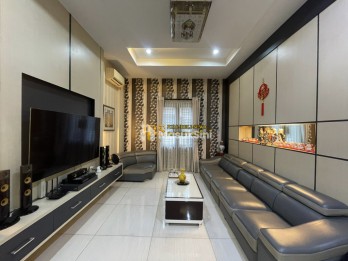 Jual Rumah Full Furnish di Komplek Setia Jadi Townhouse (Krakatau)