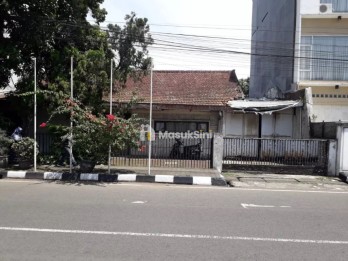 Jual Rumah Lama Strategis di Area Padjajaran Kota