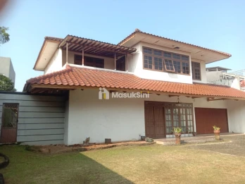 Jual Rumah Luas Strategis di Jalan Poltangan Jakarta Selatan