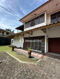Jual Rumah Luas Strategis di Jalan Poltangan Jakarta Selatan