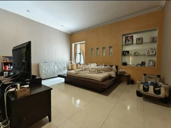 Jual Rumah Mewah 3 Lantai di Bukit Gading Mediterania Jakarta Utara