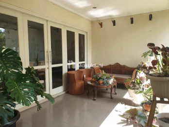 Jual Rumah Mewah Luas Area Villa Puncak Tidar Malang