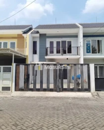 Jual Rumah Murah Minimalis di Komplek Greeen Mansion Surabaya