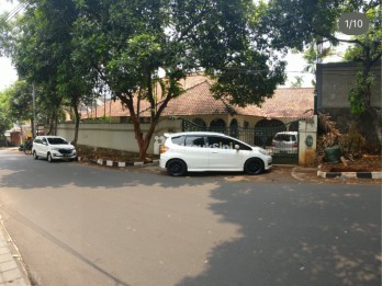 Jual Rumah Shm Bagus di Jalan Taman Radio Dalam Jakarta Selatan