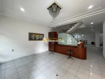 Jual Rumah Siap Huni di Komplek Villa Polonia Indah Jalan Perhubungan Udara