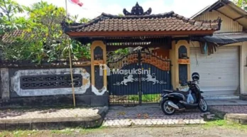 Jual Rumah Style Bali 5 Kamar Pinggir Jalan Utama Tabanan Kota