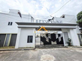 Jual Townhouse di Komplek Sekip Luxe alan Setia Baru - Sekip
