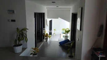 Kontrak 29 Tahun Villa Modern 3 Kamar Central Canggu Dekat Berawa