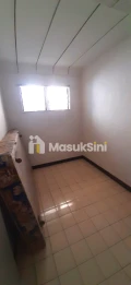 Kost 12 kamar Di Samping Kampus Widyatama Bandung