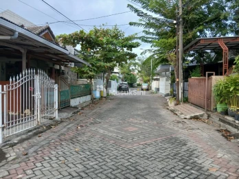 Murah Jual Rumah hitung Tanah SHM di Nirwana Eksekutif, Rungkut, Surabaya