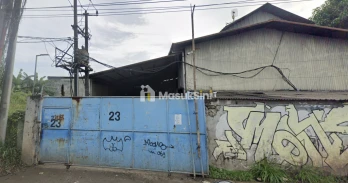 Pabrik di Jalan Raya Kosambi Barat