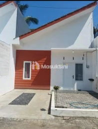 RUMAH 1 LANTAI 300 JUTAAN DEKAT KOTA WISATA BATU