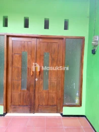 RUMAH 2 LANTAI LOKASI PERUMAHAN MONDOROKO MALANG