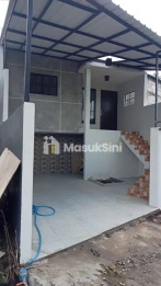 RUMAH BARU SIAP HUNI LOKASI BANDULAN