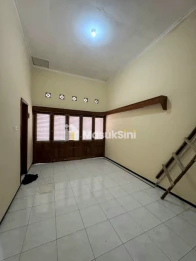 RUMAH SIAP HUNI POSISI HOOK LOKASI PERUM TAMAN SULFAT