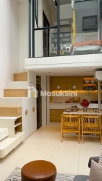 Rumah 2 Lantai di Serpong 700 Jutaan Akses Tol, DP 0%, 2 Carport, Courtyard