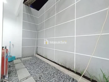 Rumah Bagus 2 Lantai Komplek Arcamanik Bandung