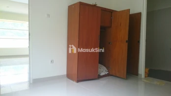 Rumah Besar Murah Tanpa Perantara di Mampang Depok