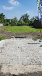 Rumah Dekat Jantung Kota Semarang CitraPark Bergaya American Mediteran