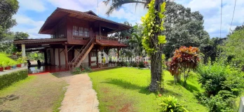 Rumah Gaya Tradisional Joglo Eks Resto View Kota Bandung di Cigadung Dago