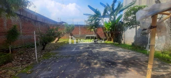 Rumah Hitung Tanah Utk Komersial di Jl. Cihampelas Bandung