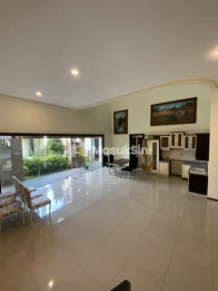 Rumah Mewah Selangkah Dari Kampus UB Dieng & Machung