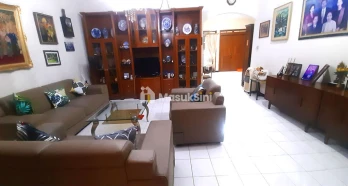 Rumah Modern Classic Dgn Swimming Pool Di Sukahaji Pasteur Bandung