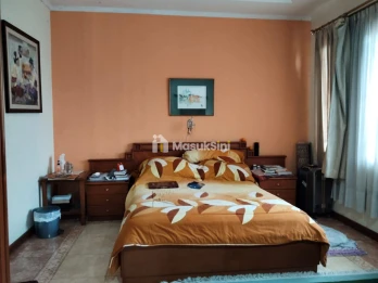 Rumah Modern Classic Di Dago Asri Residence