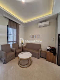 Rumah baru konsep klasik plus private pool di Cempaka Putih Jakpus