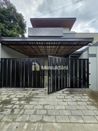Rumah harga promo dalam komplek di Pondok Kelapa