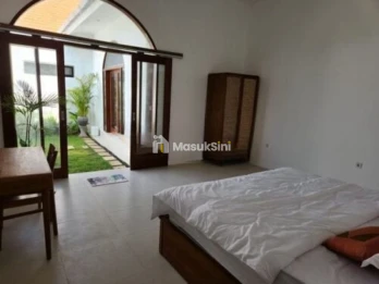 Sewa Villa Full Furnished Hadap Selatan 2 Kamar Pantai Seseh Badung