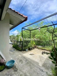 DIUAL RUMAH 1,5 LANTAI LOKASI SAWOJAJAR 1 MALANG