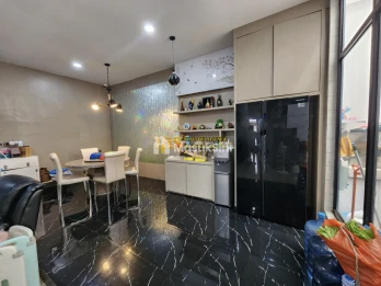 Villa Siap Huni Dijual di Komplek Givency One Type Versace - Medan