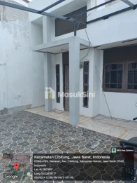 dijual cepat butuh uang rumah luas 300M2 harga dibawah pasaran dibekasi