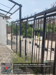 dijual cepat butuh uang rumah luas 300M2 harga dibawah pasaran dibekasi