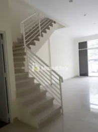 Ruko Dijual 3,5 Lantai di Veteran Tangerang