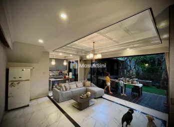 Rumah 3 Lantai Luas & Kolam Renang di Tukad Unda – SHM & IMB Lengkap!