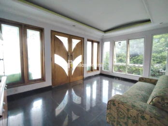 BELI TANAH BONUS RUMAH MEWAH DAN KOLAM RENANG PONDOK GEDE