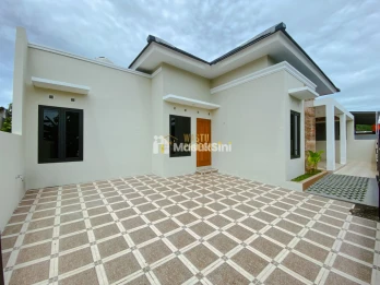 RUMAH BARU, TANAH LUAS, VIEW SAWAH DI KALASAN, SLEMAN