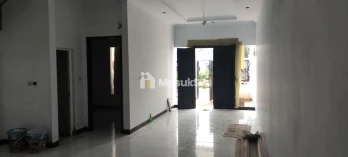 Rumah baru 2 lantai bebas banjir di pondok kelapa