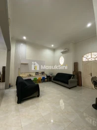 ? DIJUAL RUMAH MURAH 2 LANTAI – KOMPLEK SURYA REGANCY 2, MEDAN HELVETIA