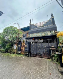 [AMS-218.BL] Jual Rumah 2 Lantai Jalan Siulan