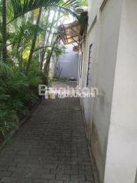 Bangunan Rumah di Jl. Raya Tidar, Malang