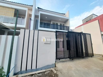 DIJUAL RUMAH BARU SIAP HUNI LOKASI DEKAT BANDARA ABD SALEH