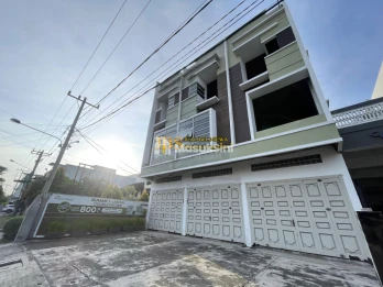 Dijual 2 Unit Ruko Gandeng di Komplek Orchid Garden Jalan Suluh - Medan