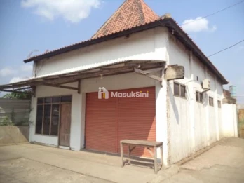 Dijual Pabrik Strategis di Raya Ngantru, Tulungagung